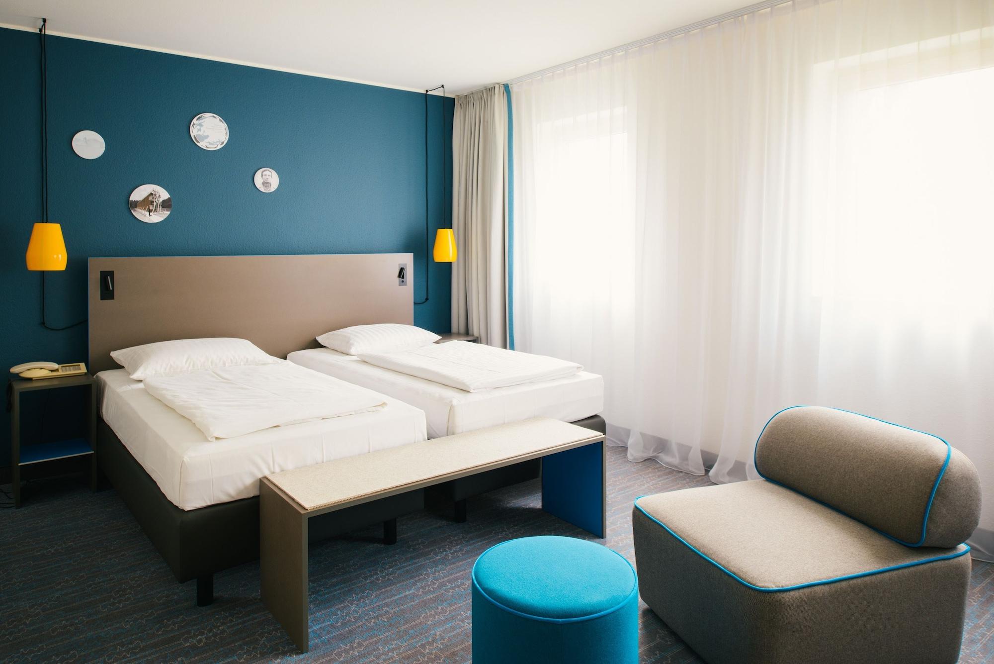 Vienna House Easy By Wyndham Bad Oeynhausen Hotel Exterior photo