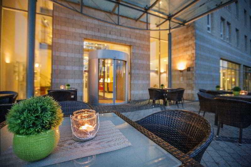 Vienna House Easy By Wyndham Bad Oeynhausen Hotel Exterior photo