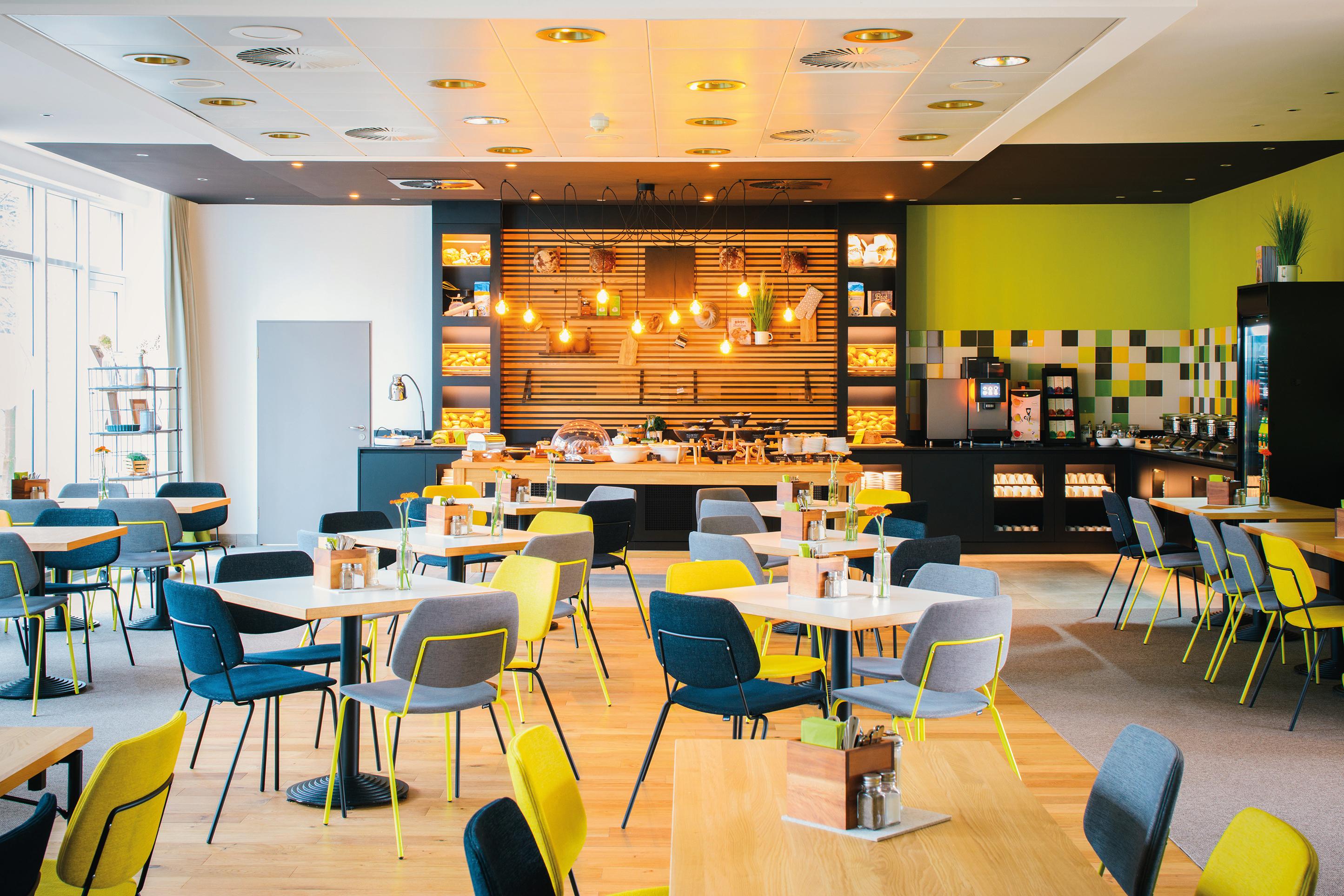 Vienna House Easy By Wyndham Bad Oeynhausen Hotel Exterior photo