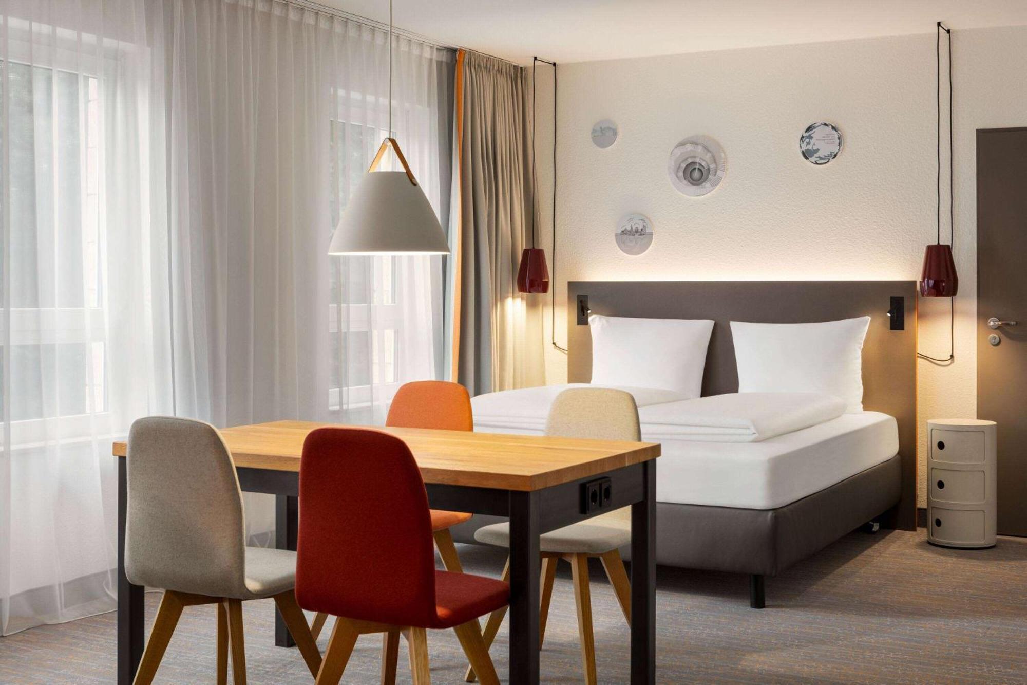 Vienna House Easy By Wyndham Bad Oeynhausen Hotel Exterior photo