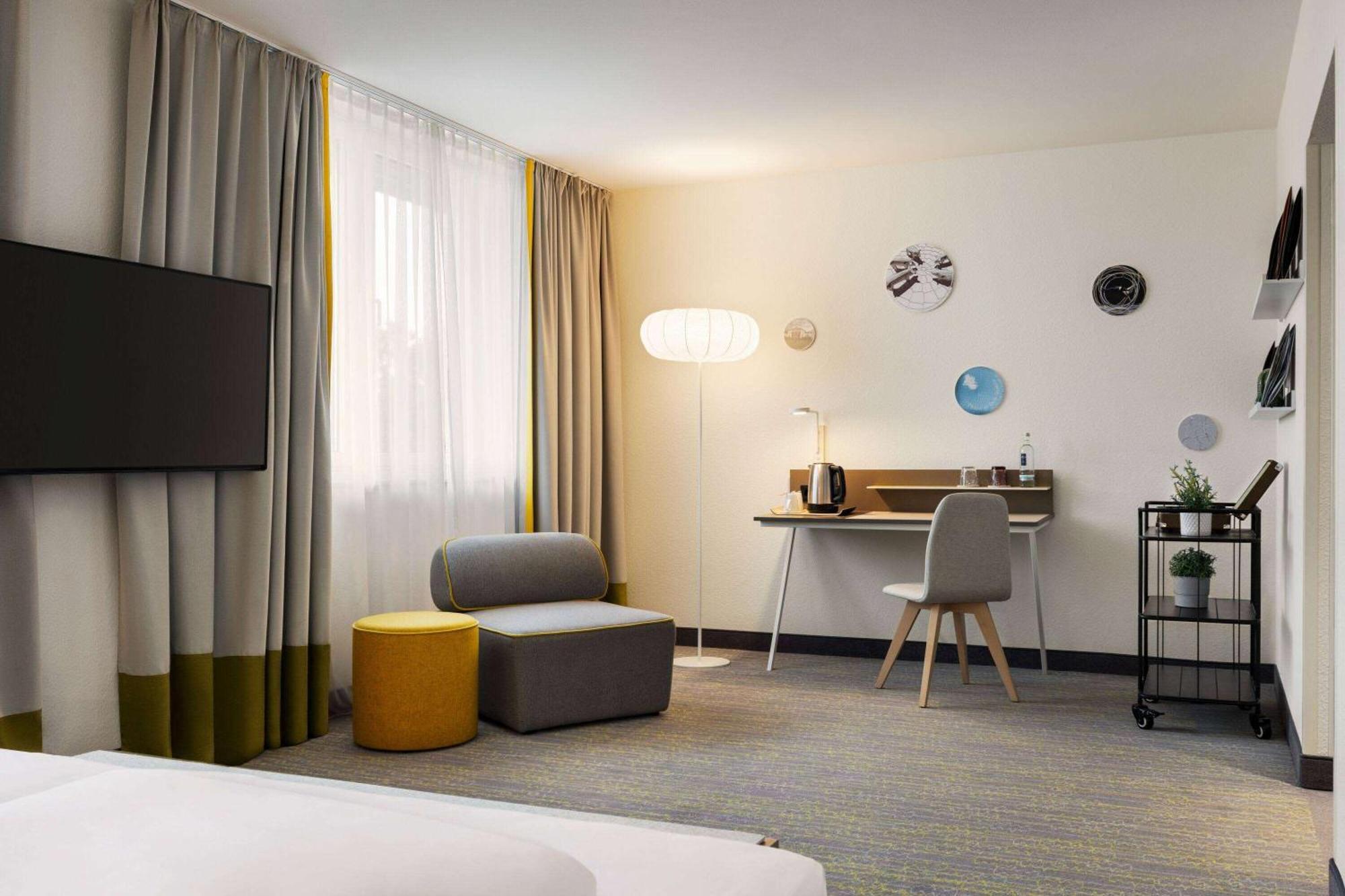 Vienna House Easy By Wyndham Bad Oeynhausen Hotel Exterior photo
