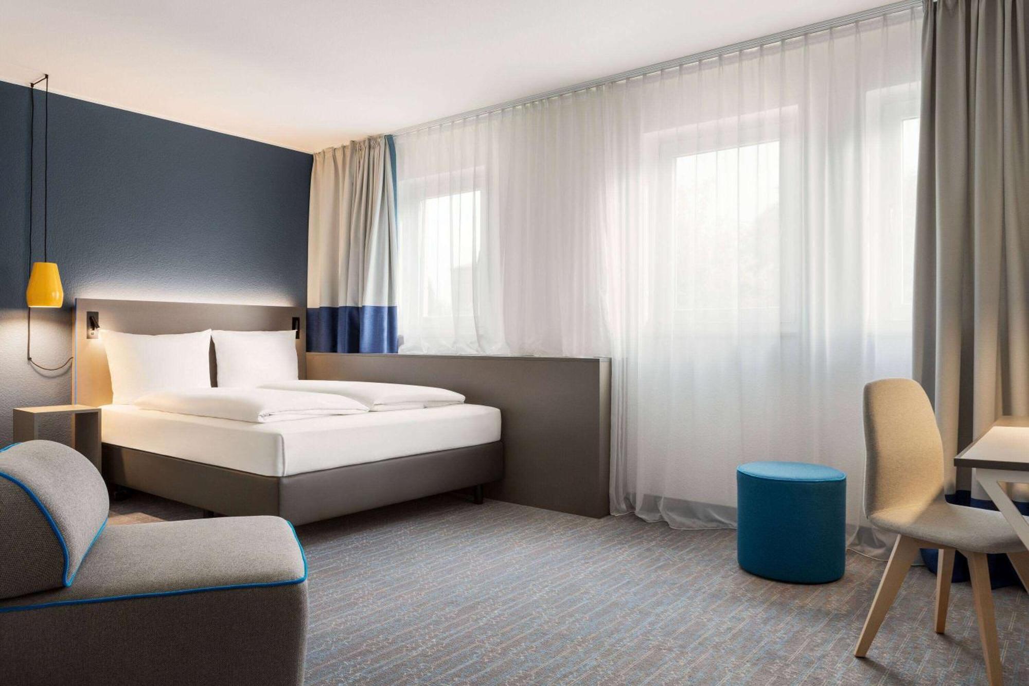Vienna House Easy By Wyndham Bad Oeynhausen Hotel Exterior photo
